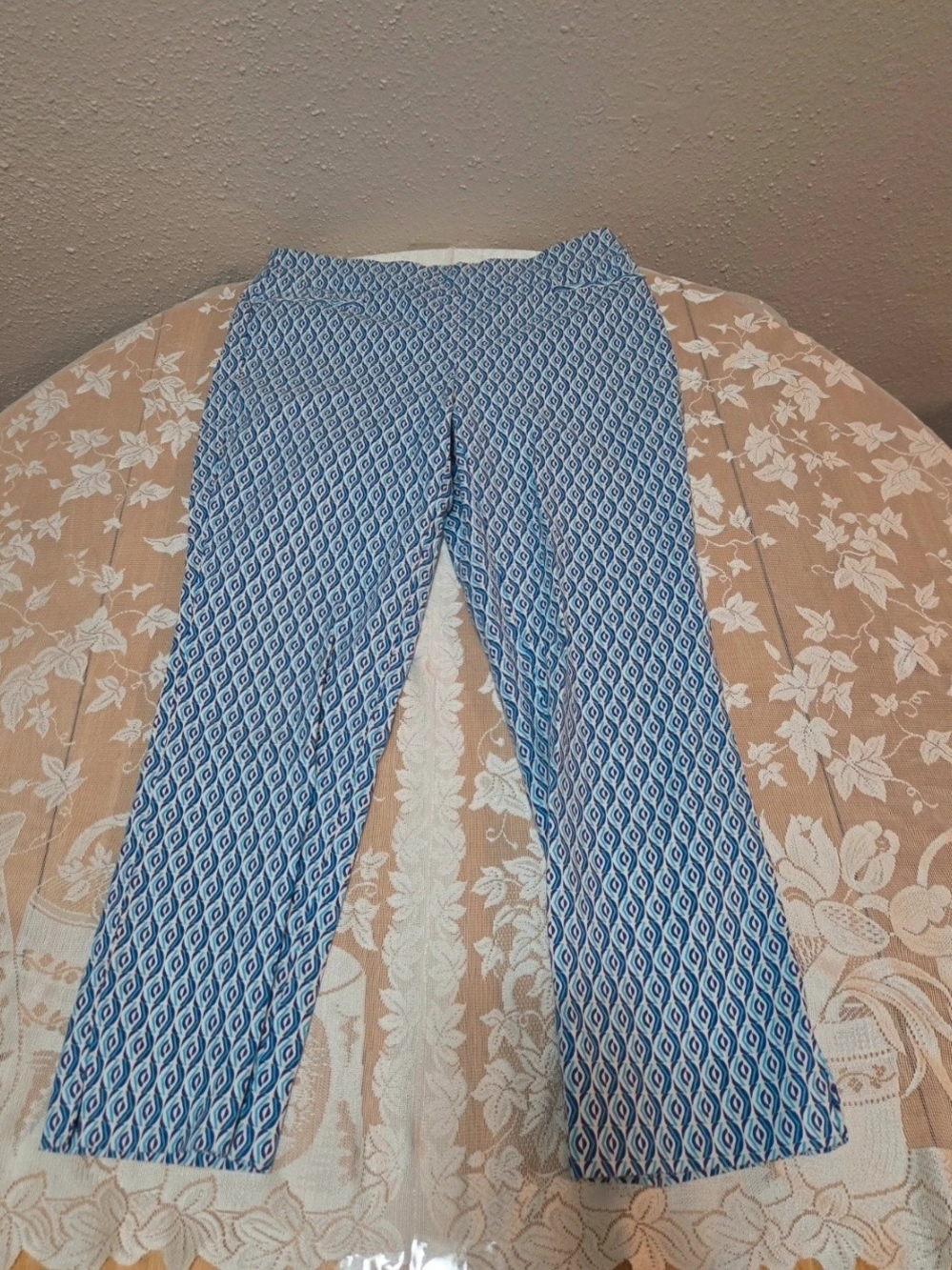 Chico's Blue Geometric Straight-Leg Pants